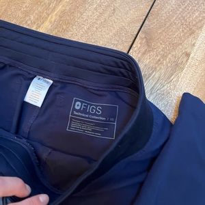 Figs Livingston Basic Scrub Pants, great condition. No signs of wear.